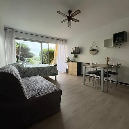 Cosy A 1mn De La Mer, Jardin Et Parking Prive
